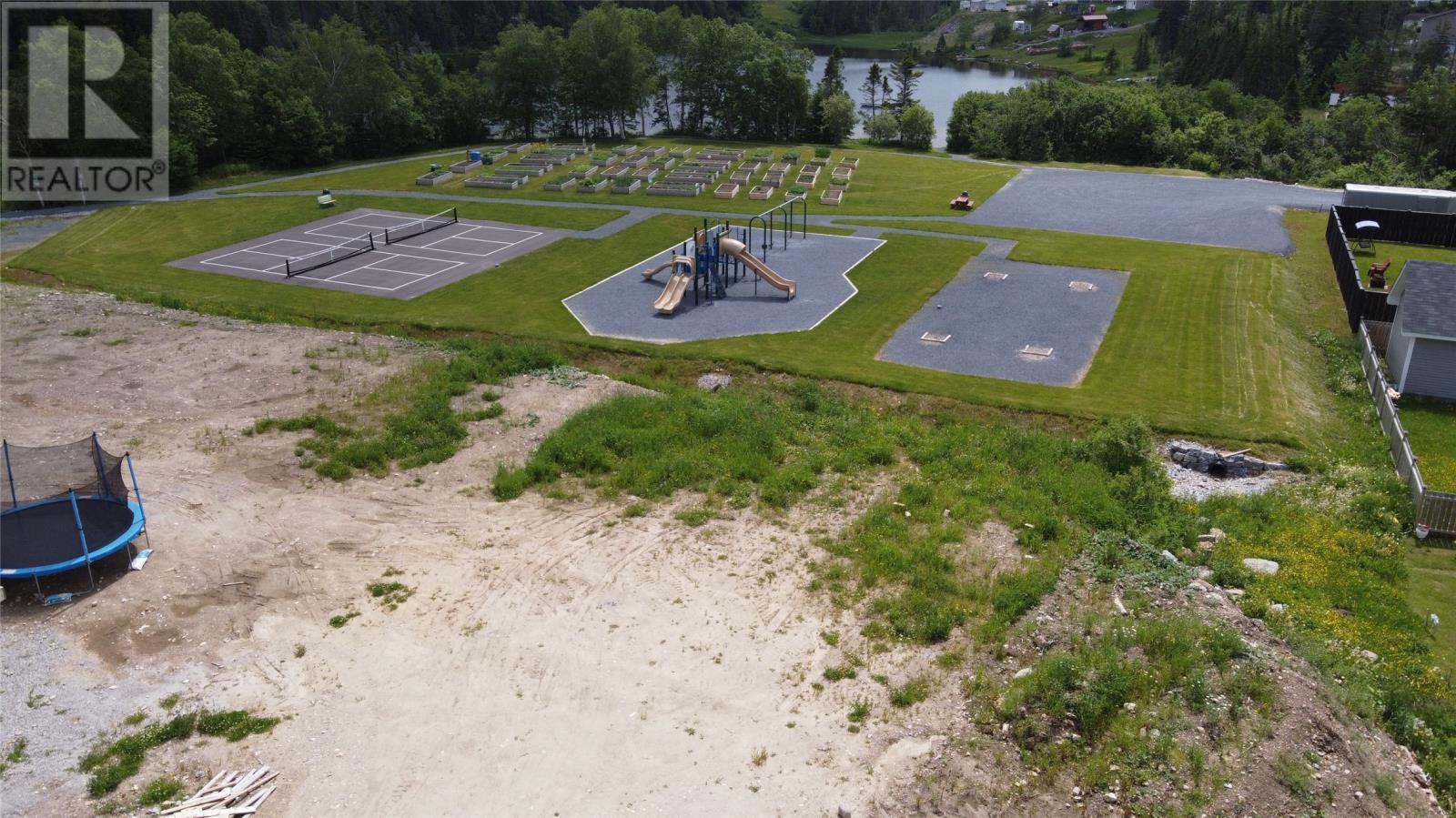 4 Benjamin Street, Massey Drive, NL