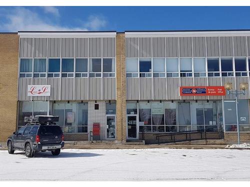 Frontage - 138  - 152 Place Du Commerce, Matagami, QC - Outdoor