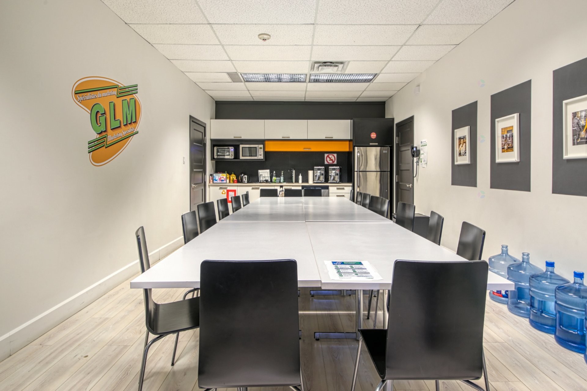 Office - 212-365 Rue St-Jean, Longueuil (Le Vieux-Longueuil), QC - Indoor Photo Showing Dining Room