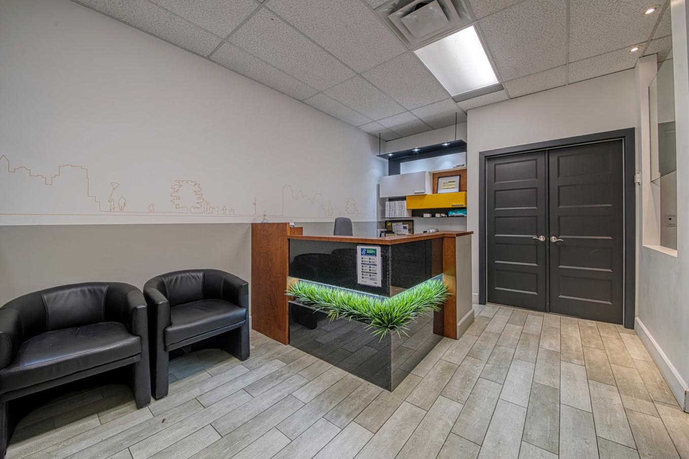 Office - 212-365 Rue St-Jean, Longueuil (Le Vieux-Longueuil), QC