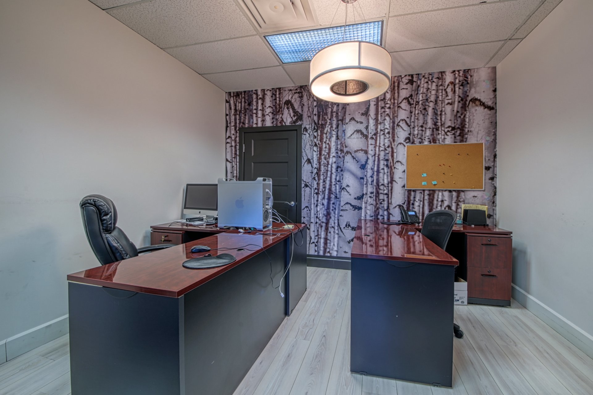 Office - 212-365 Rue St-Jean, Longueuil (Le Vieux-Longueuil), QC - Indoor Photo Showing Office