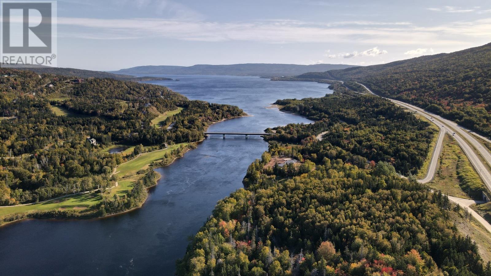 12 Harvey Wight Crescent, Pasadena, NL