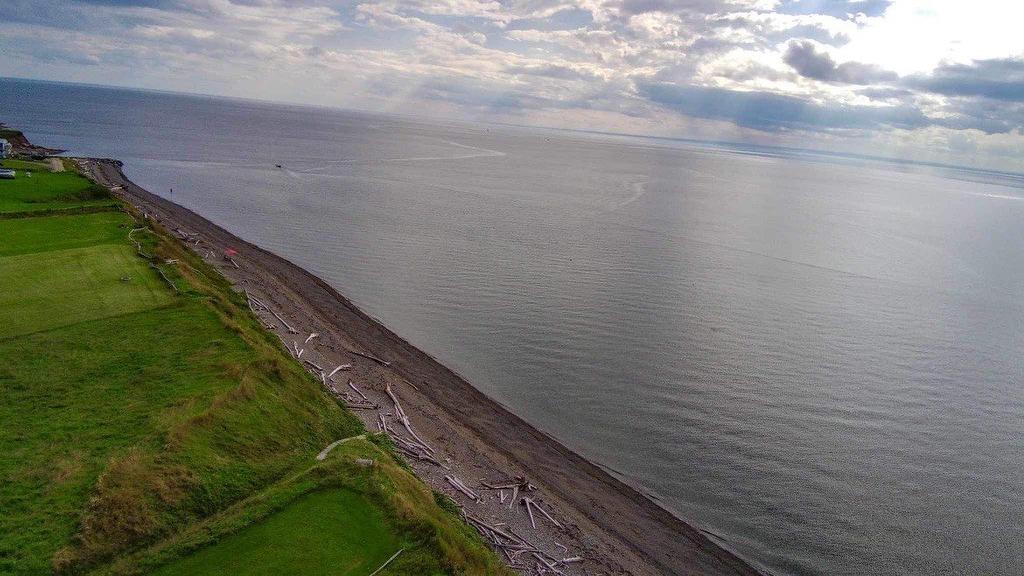 Bord de l'eau - Rue Bourmer, Bonaventure, QC