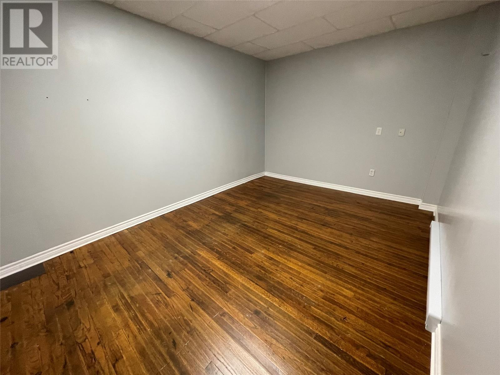 17 Bond Street, Grand Falls-Windsor, NL