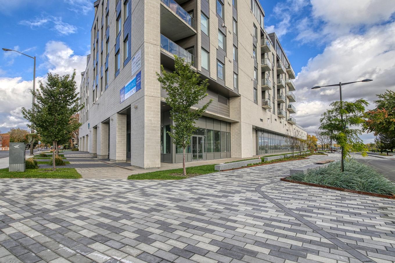 Façade - 11300 Rue Notre-Dame E., Montréal-Est, QC - Outdoor