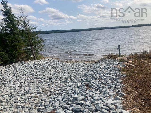 731 Salem Road, Enon, NS