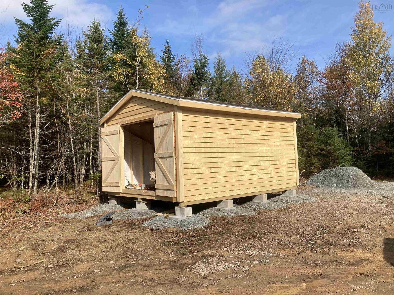 731 Salem Road, Enon, NS