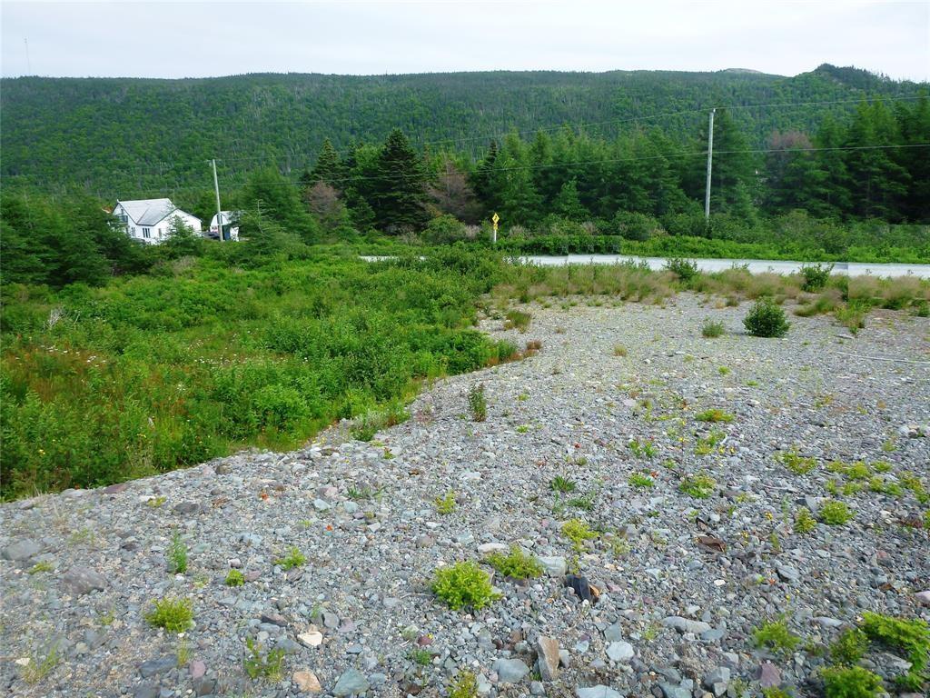2-4 Snows Pond Road, North River, NL