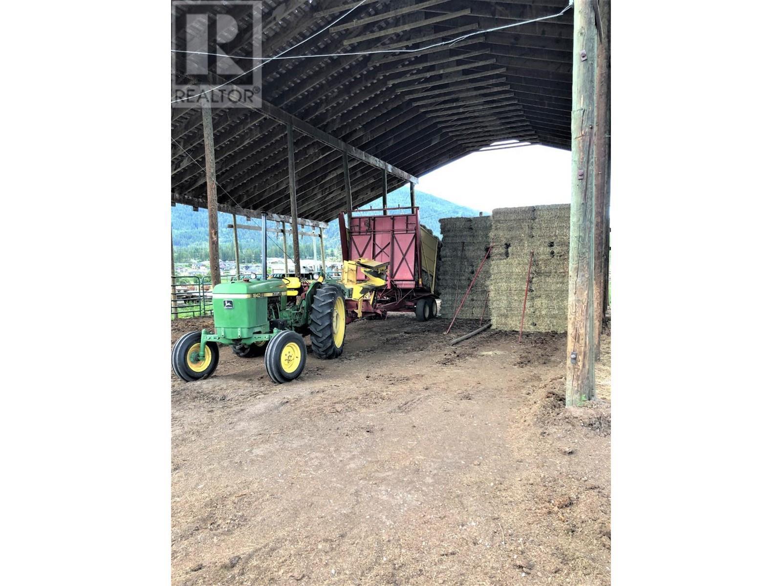 305 Kootenay River Road, Creston, BC