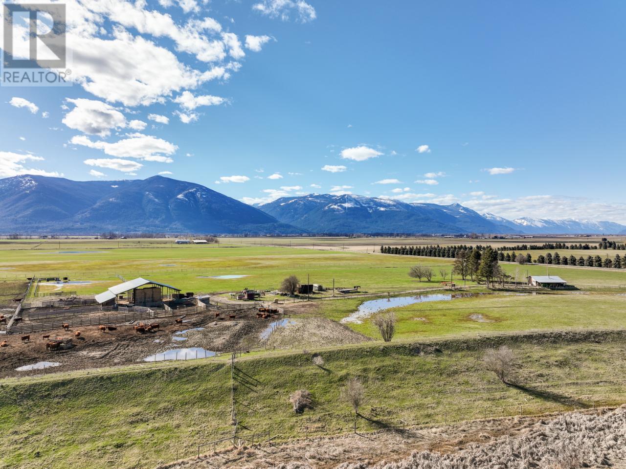 305 Kootenay River Road, Creston, BC