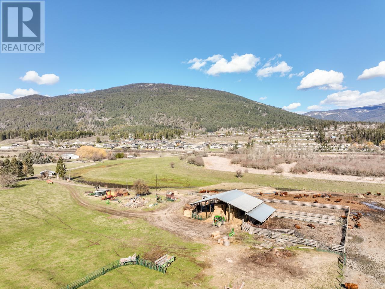 305 Kootenay River Road, Creston, BC