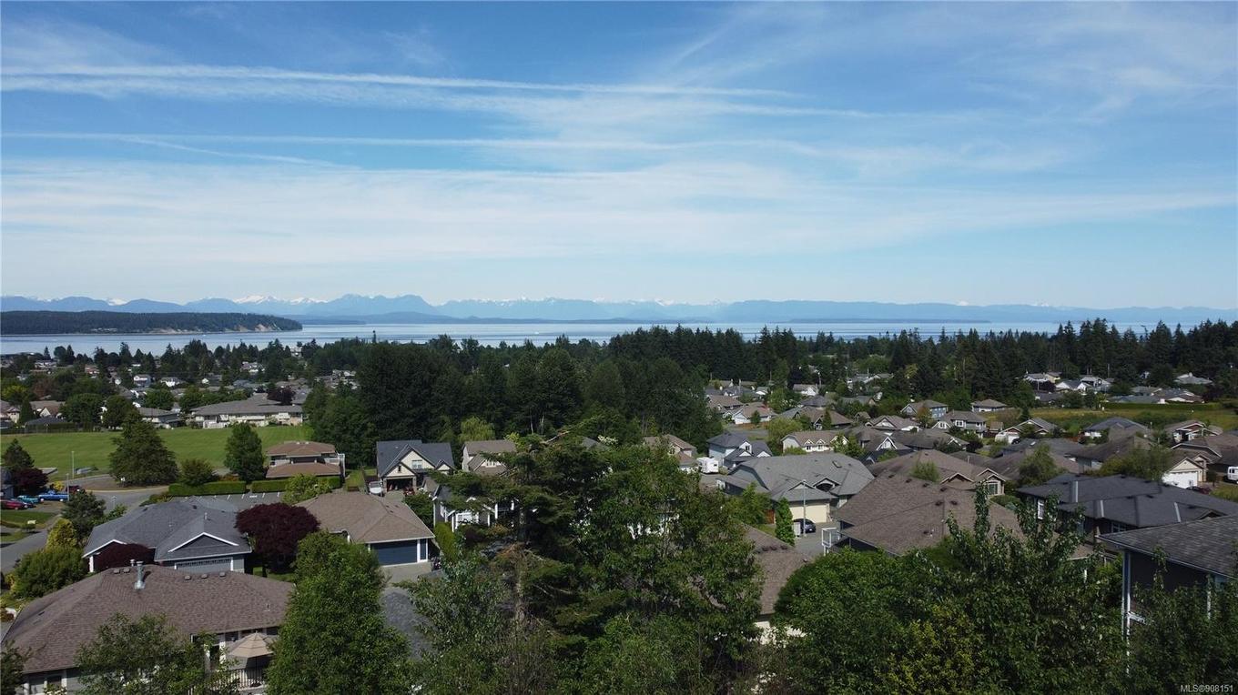 678 Mariner Dr, Campbell River, BC