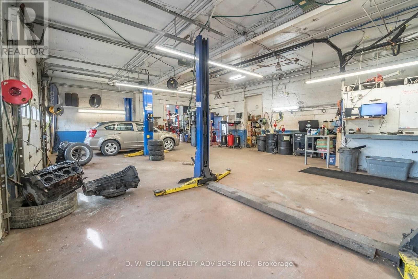 635202 Highway 10, Mono, ON