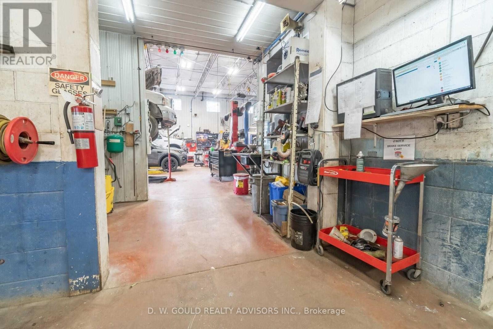 635202 Highway 10, Mono, ON