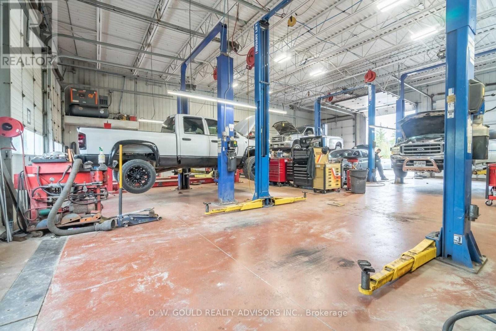 635202 Highway 10, Mono, ON