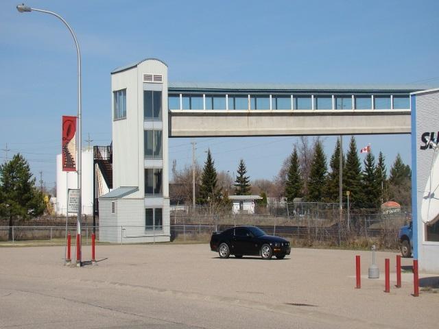 76,80,82 Queen Street, Dryden, ON