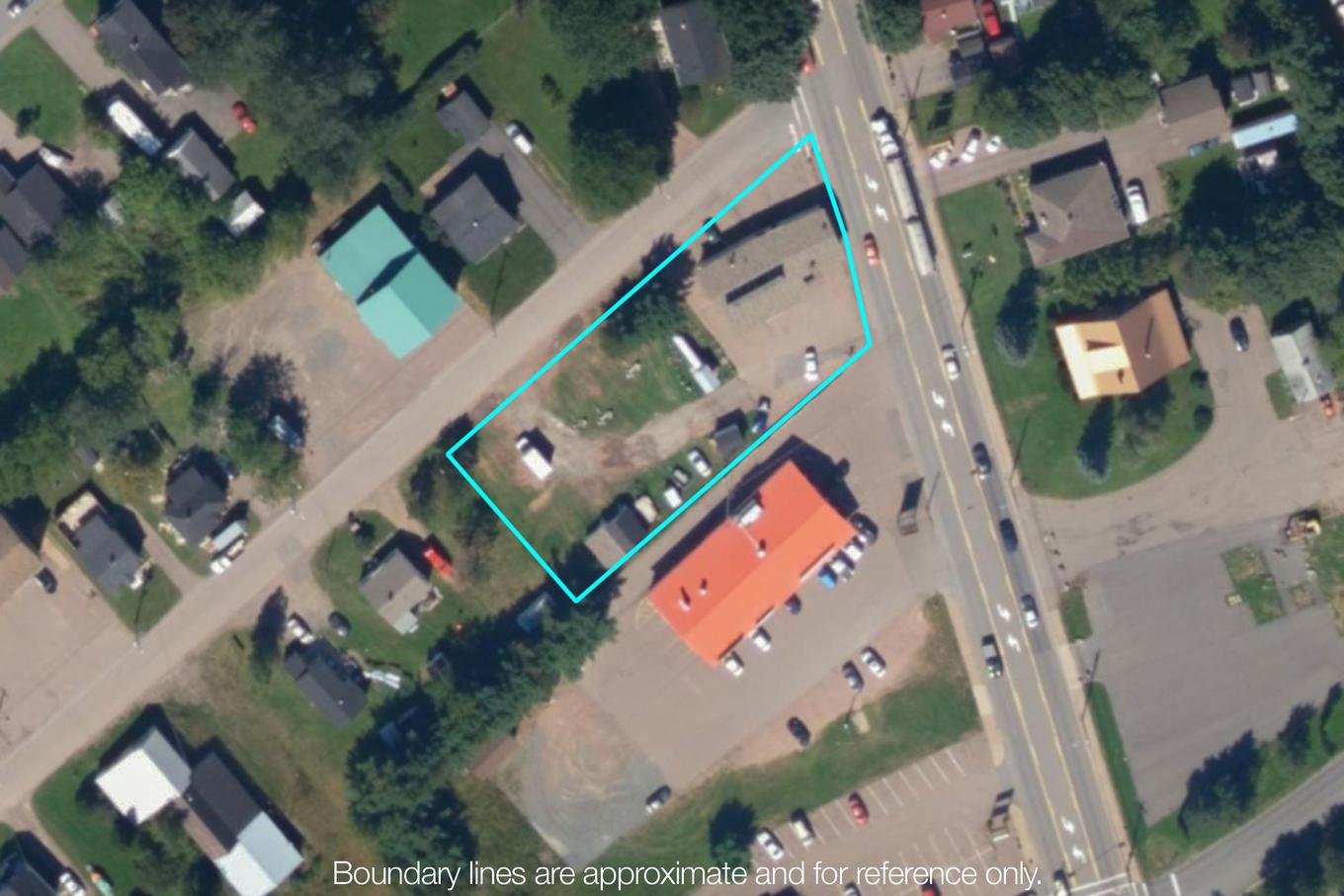 99 Albion Street S, Amherst, NS