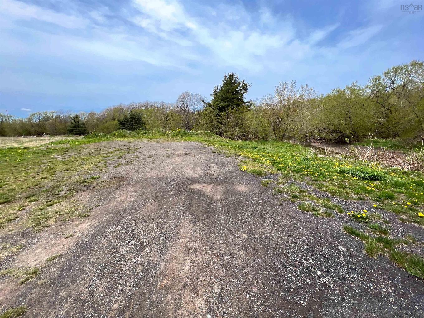 5161 East River Road, Plymouth, NS