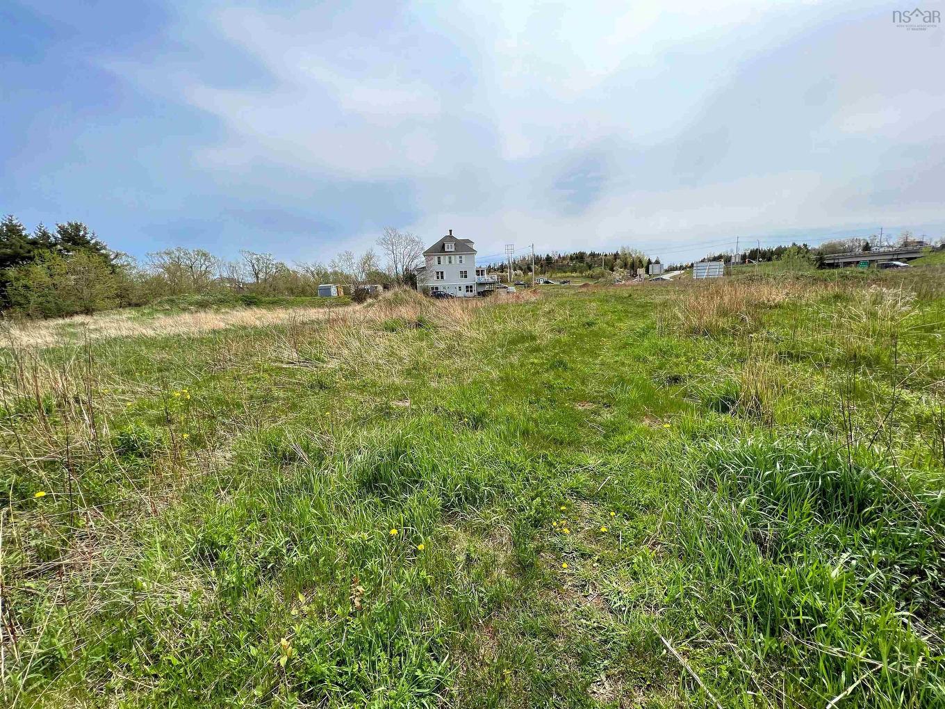 5161 East River Road, Plymouth, NS