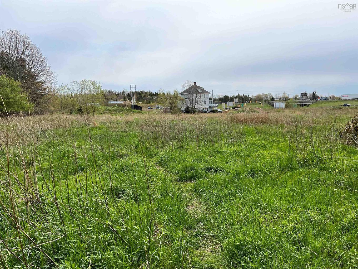 5161 East River Road, Plymouth, NS