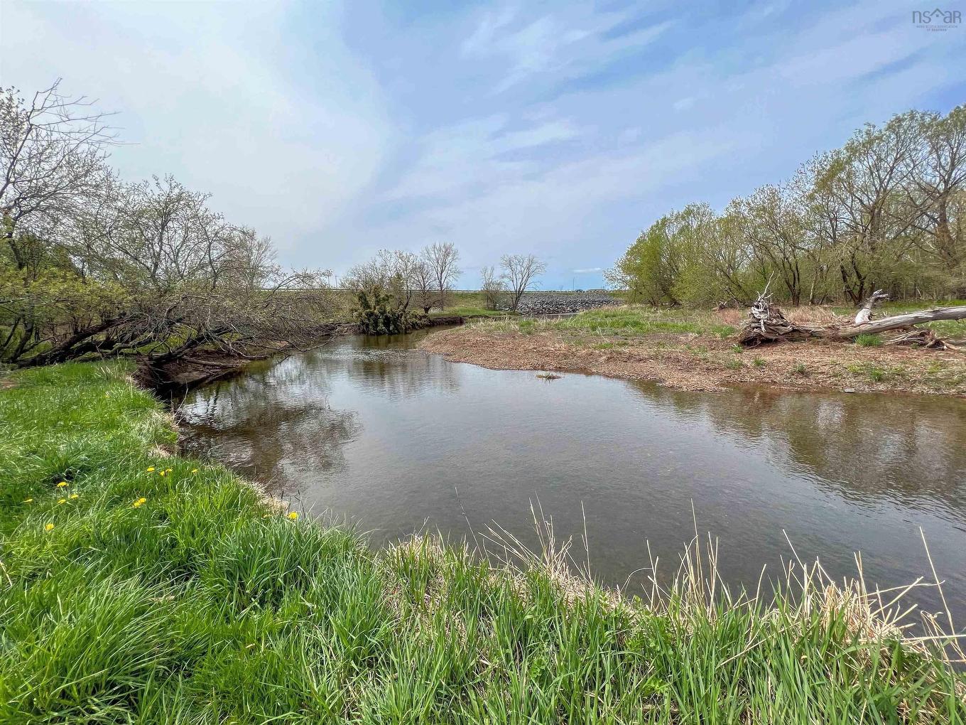 5161 East River Road, Plymouth, NS