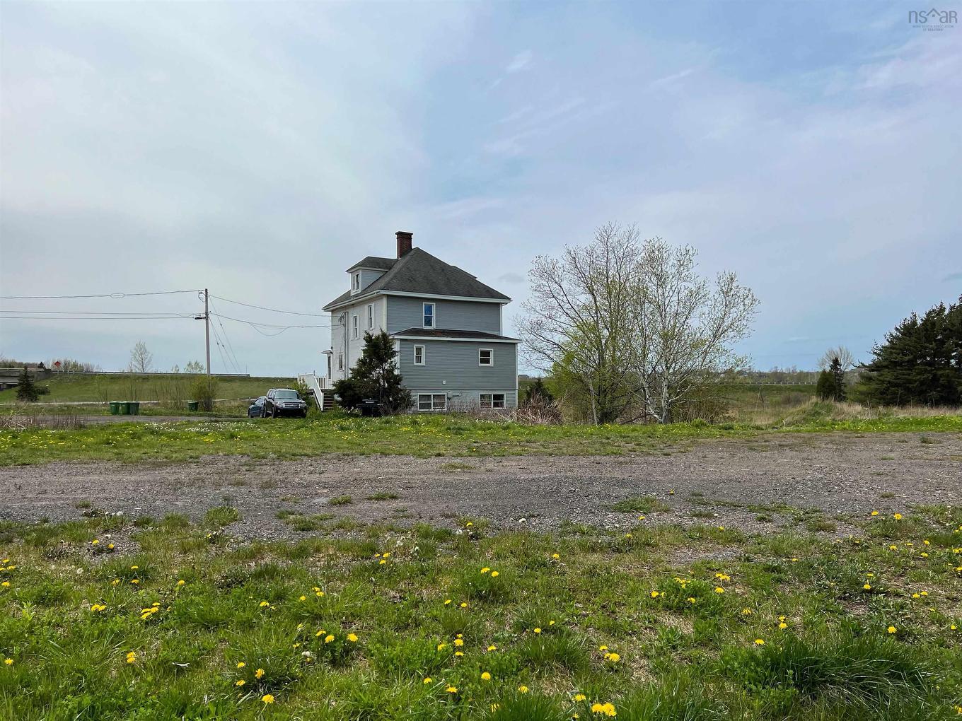 5161 East River Road, Plymouth, NS