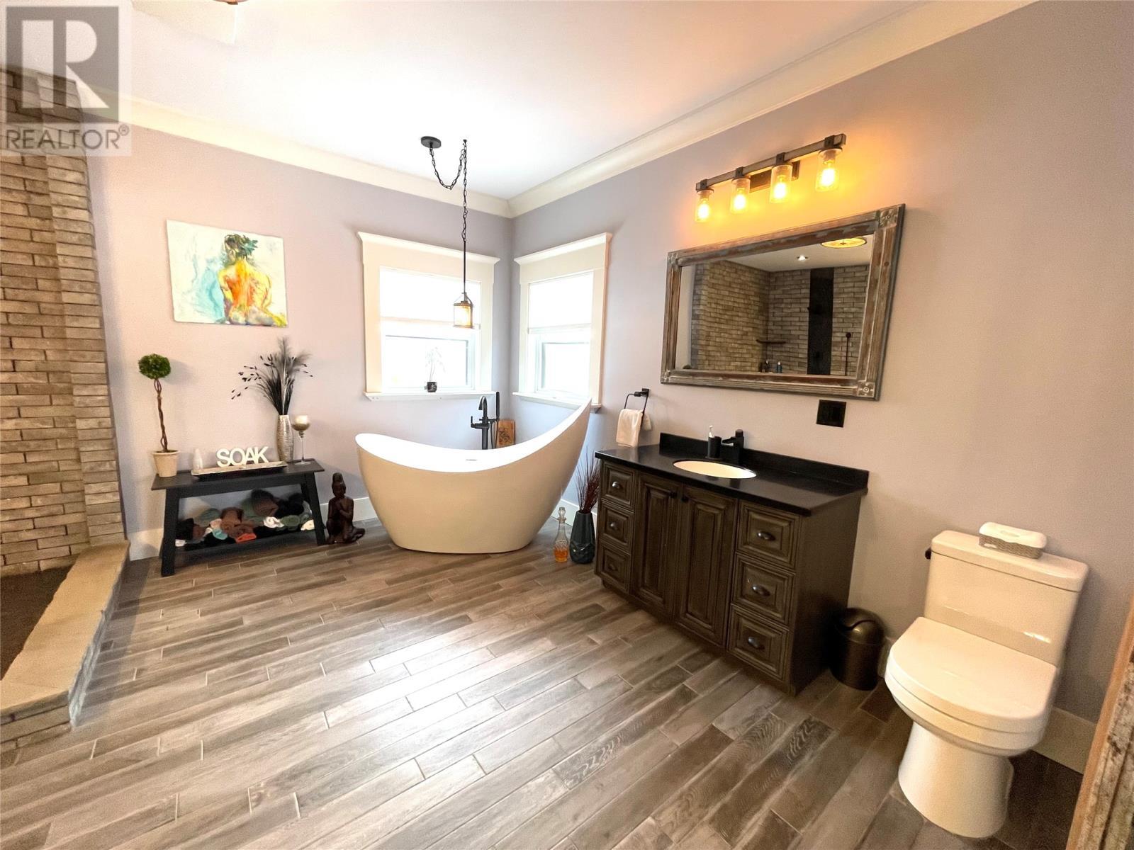 29 Ivany'S Road, Grand Falls-Windsor, NL - Indoor Photo Showing Bathroom