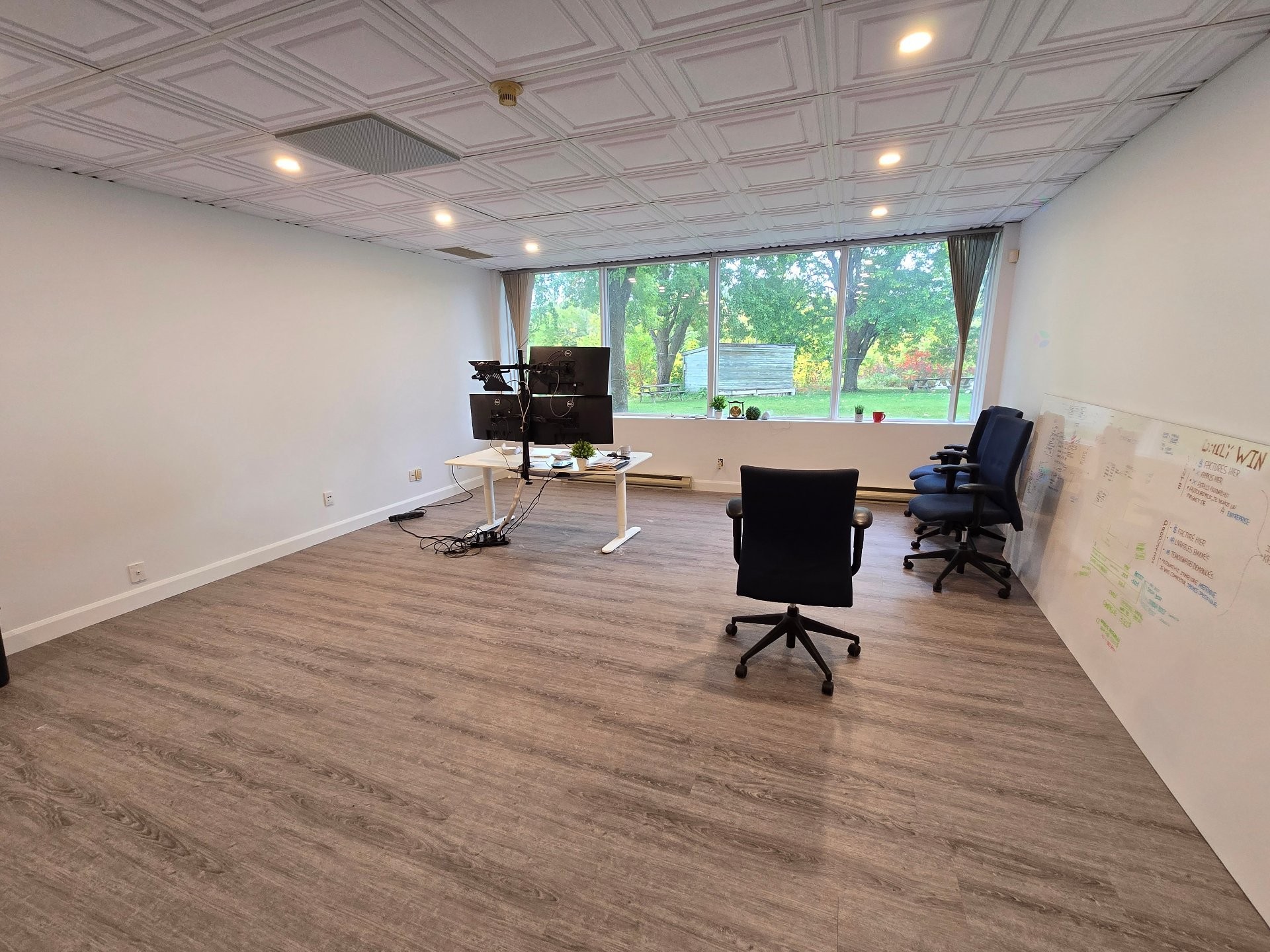 Intérieur - 175 Rue Louis-Hébert, Mascouche, QC - Indoor Photo Showing Other Room