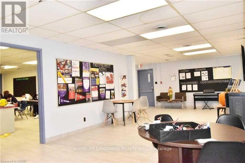 55 Dickson Street, Cambridge, ON