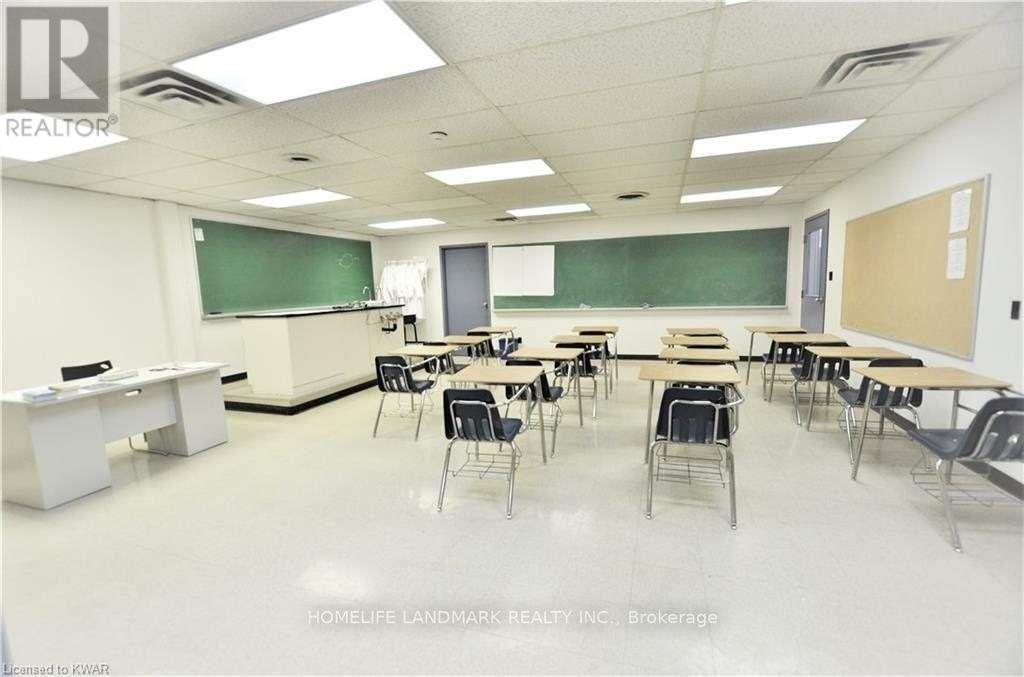 55 Dickson Street, Cambridge, ON