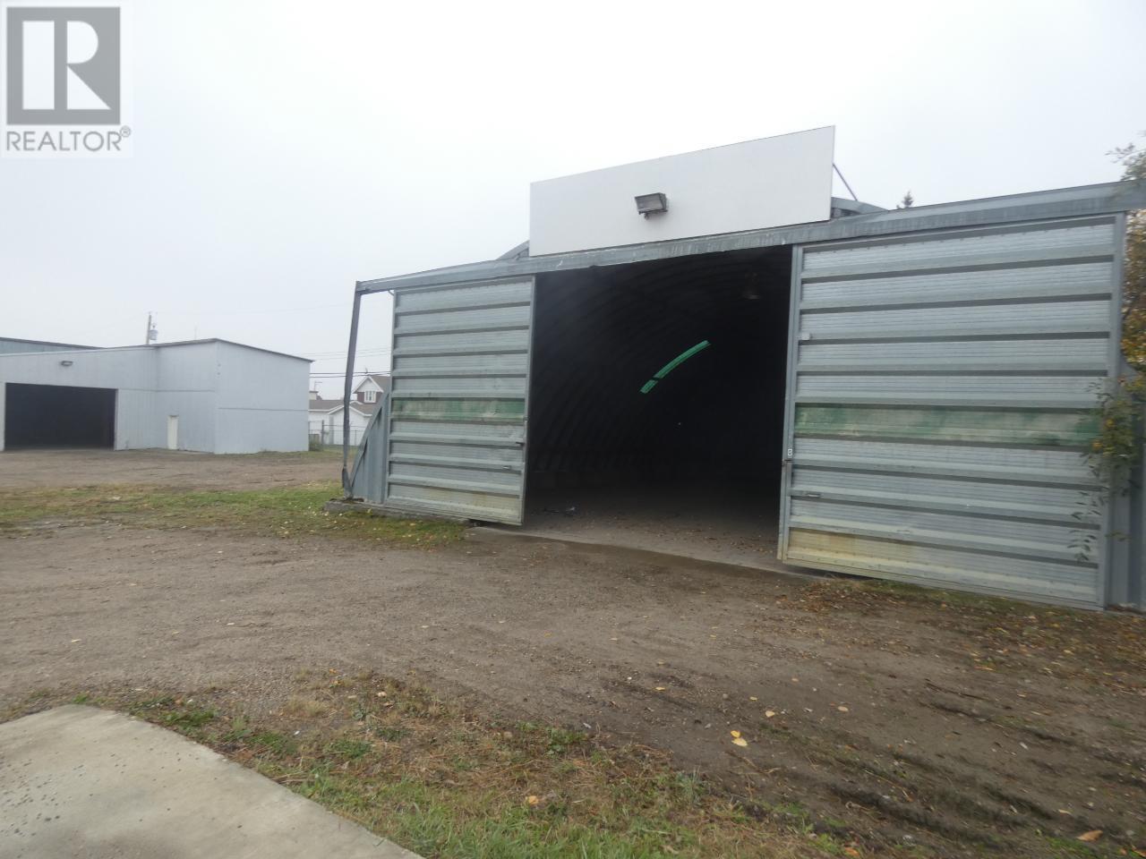 5001 50 Avenue, Pouce Coupe, BC