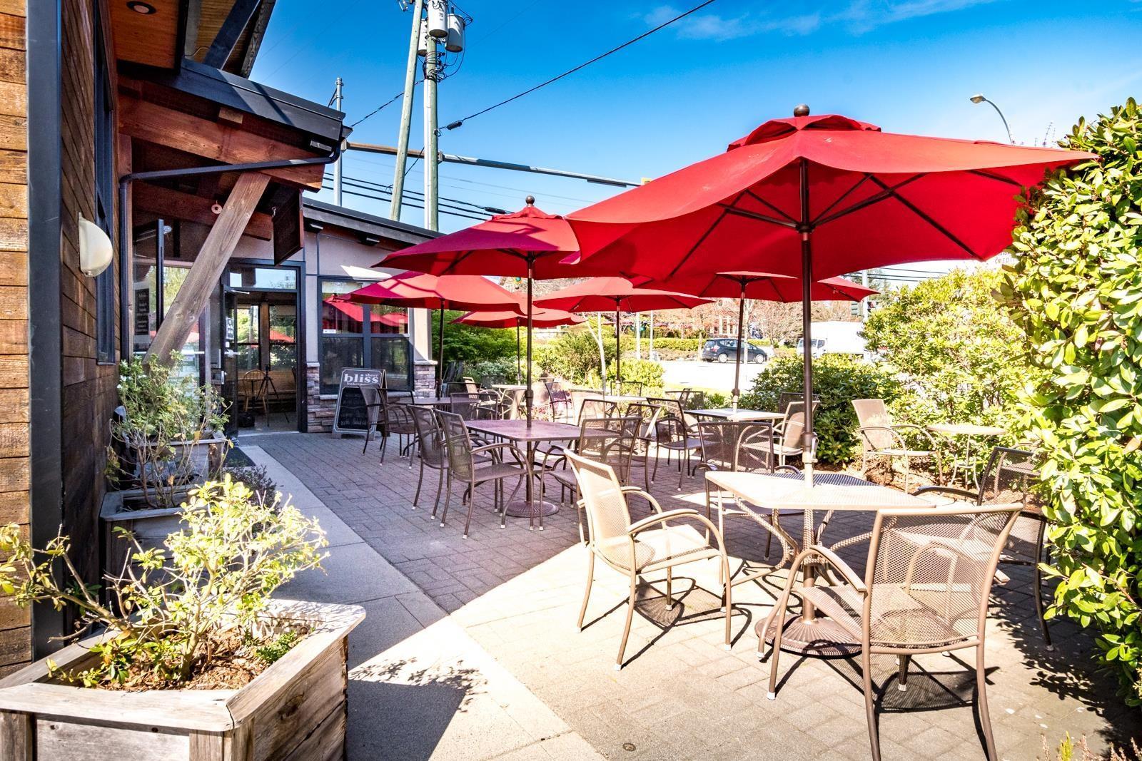 102 1001 Gibsons Way, Gibsons, BC