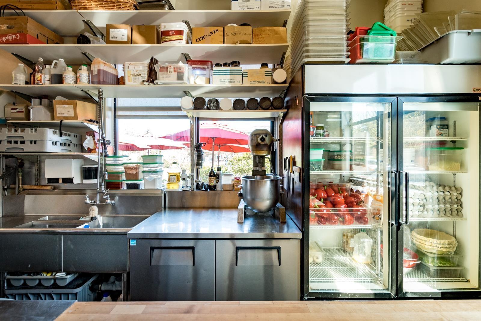 102 1001 Gibsons Way, Gibsons, BC