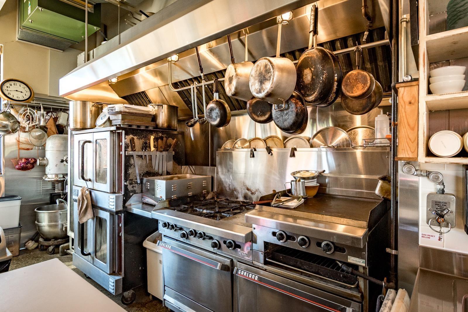 102 1001 Gibsons Way, Gibsons, BC