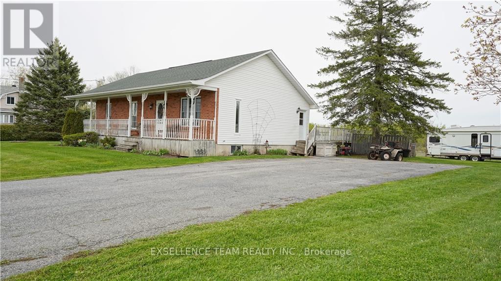 19100 Kenyon Conc Rd 7 Road, North Glengarry, ON