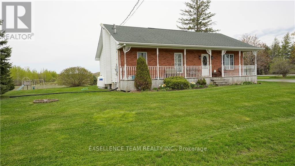 19100 Kenyon Conc Rd 7 Road, North Glengarry, ON