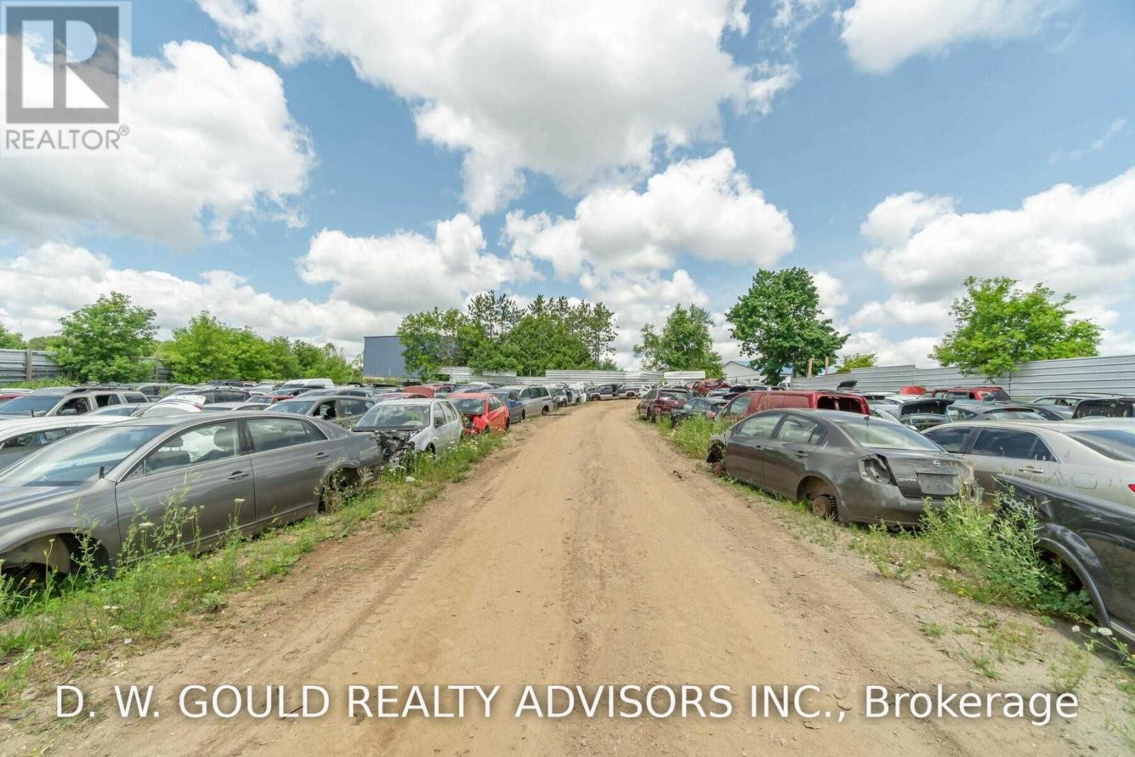 28 Pioneer Drive, Erin, ON