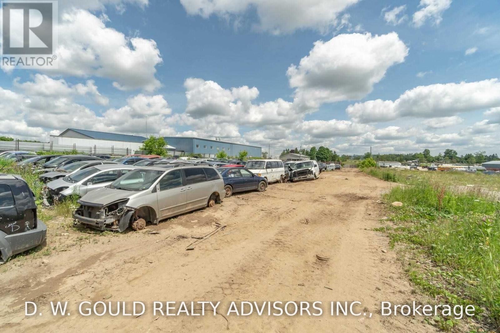 28 Pioneer Drive, Erin, ON