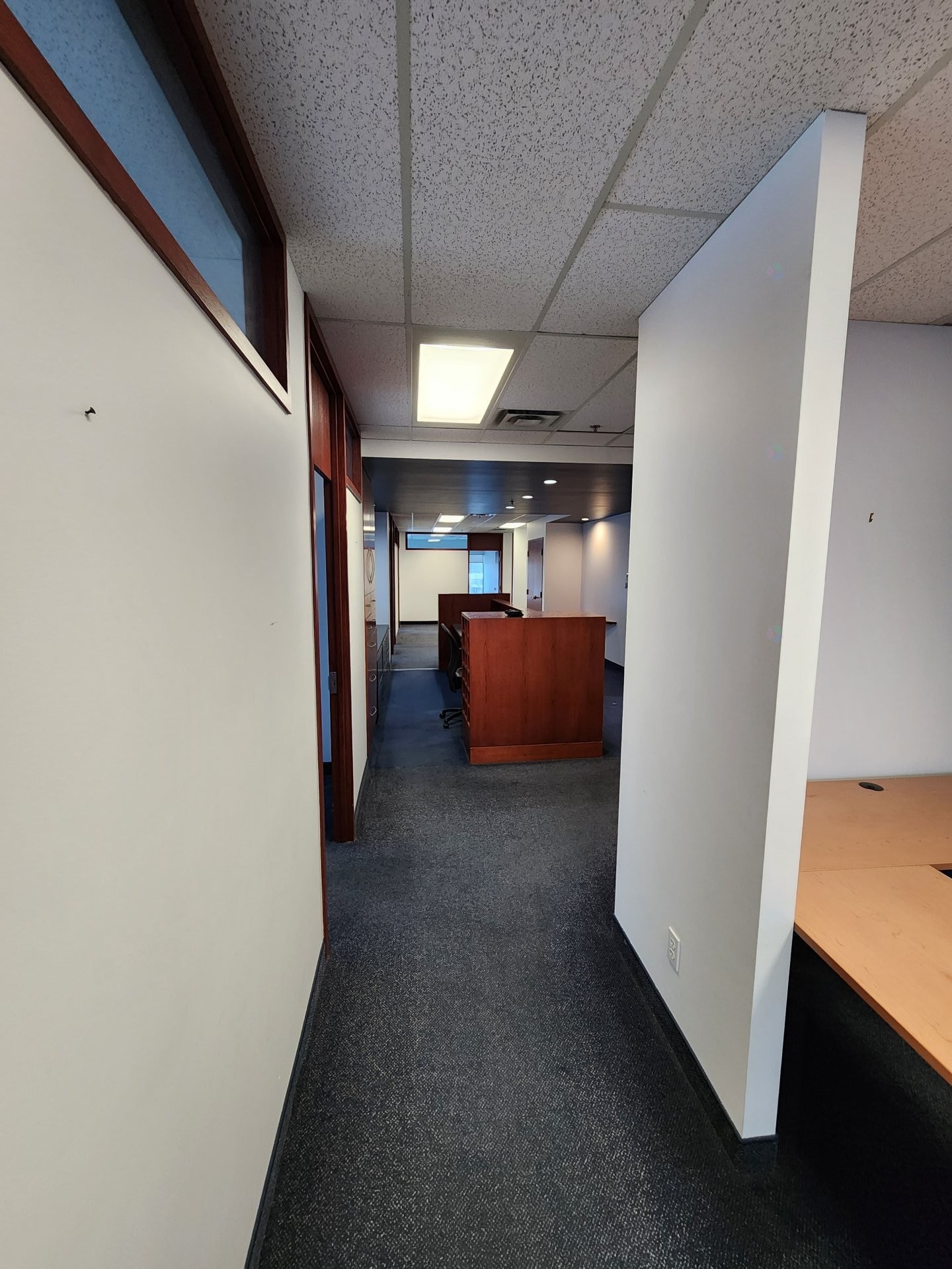 Office - 350A-4650 Boul. Des Laurentides, Laval (Vimont), QC - Indoor Photo Showing Other Room