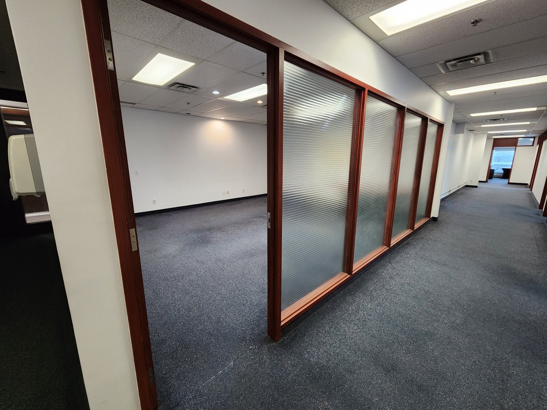 Conference room - 350A-4650 Boul. Des Laurentides, Laval (Vimont), QC - Indoor Photo Showing Other Room