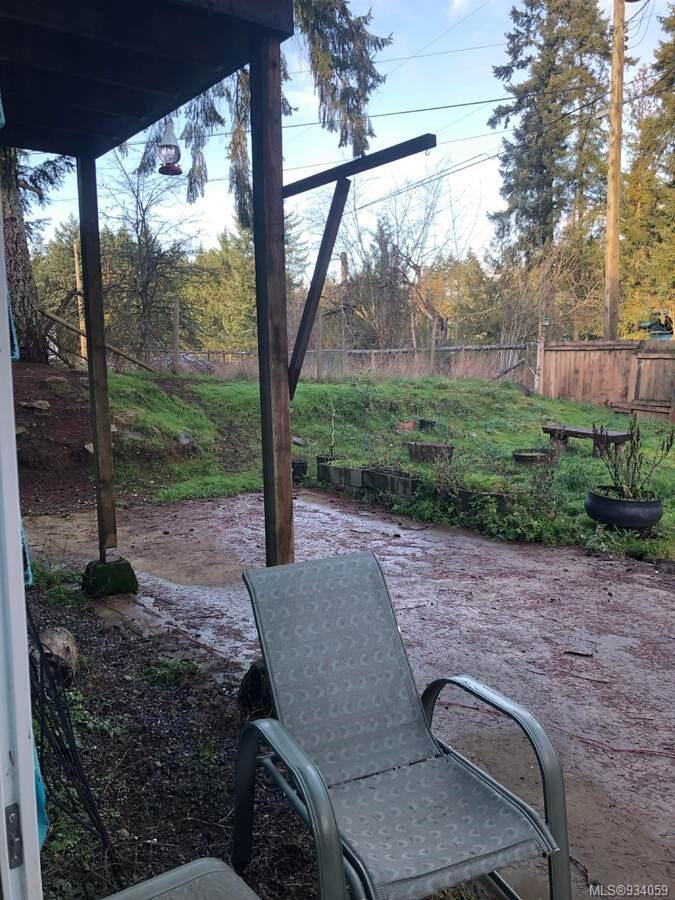 1586 Mckibbon Rd North, Errington, BC - Outdoor