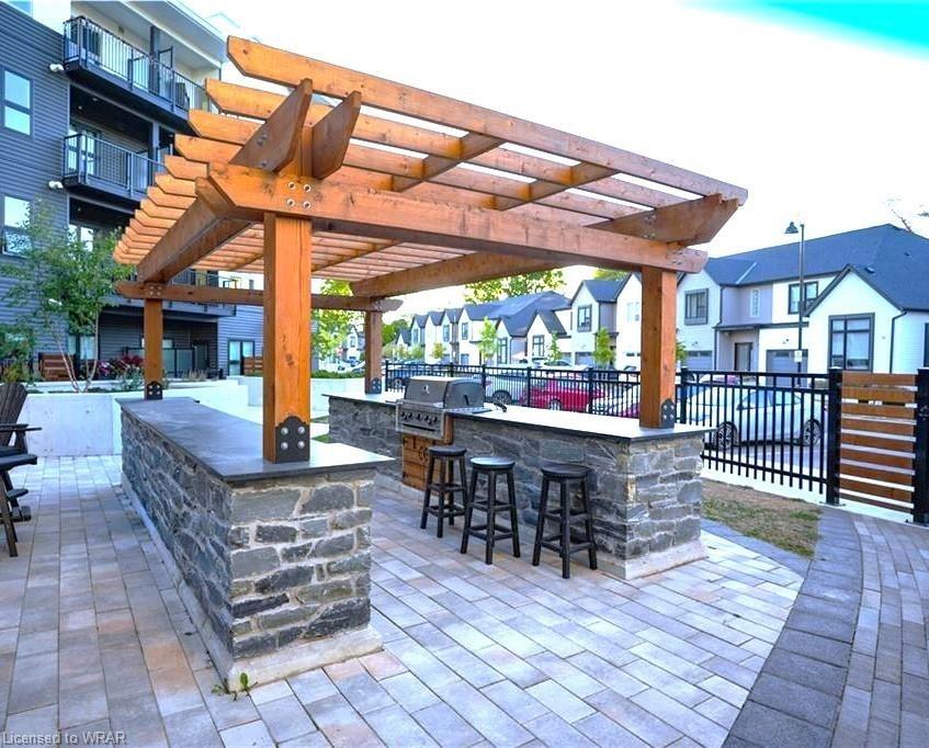 Kitchener, ON - Outdoor