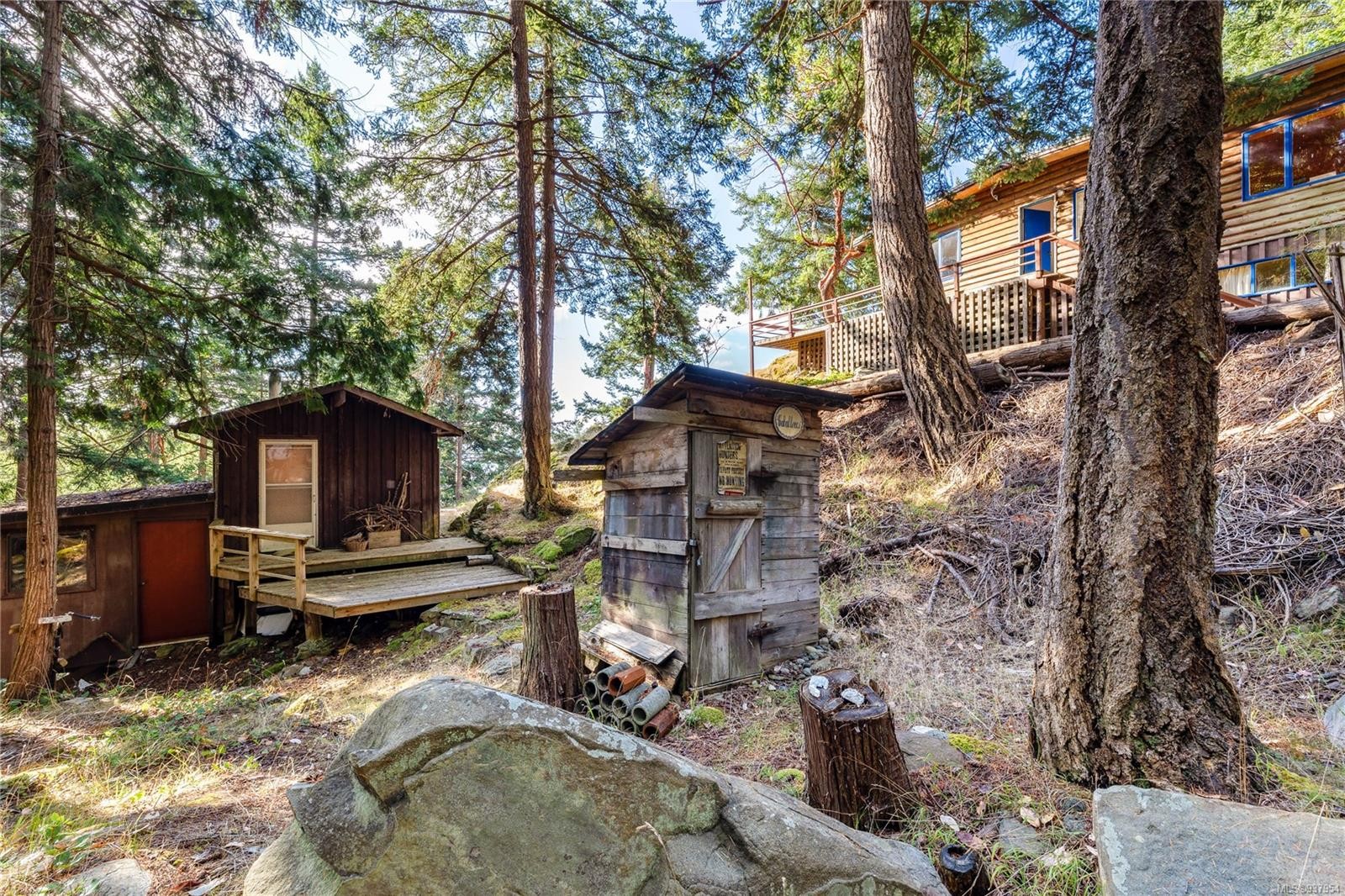 498 Marine Trnabt, Mayne Island, BC - Outdoor