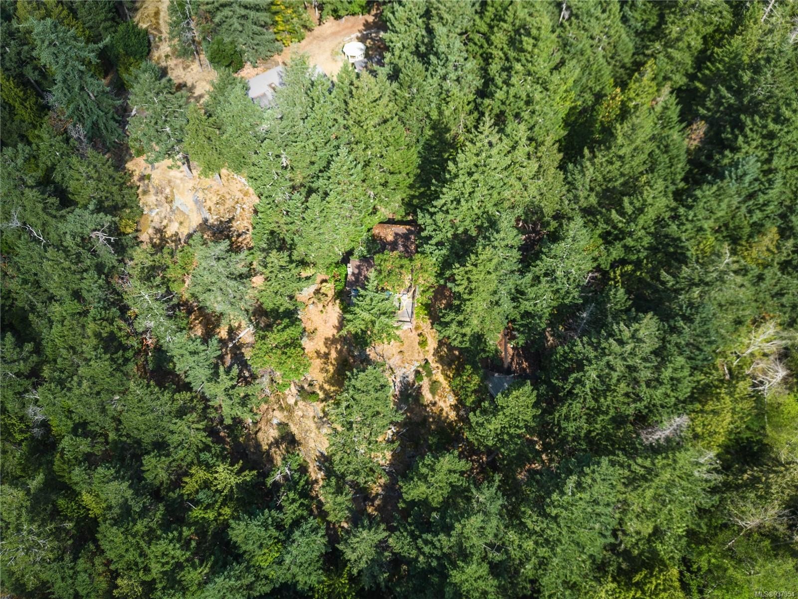 498 Marine Trnabt, Mayne Island, BC - Outdoor