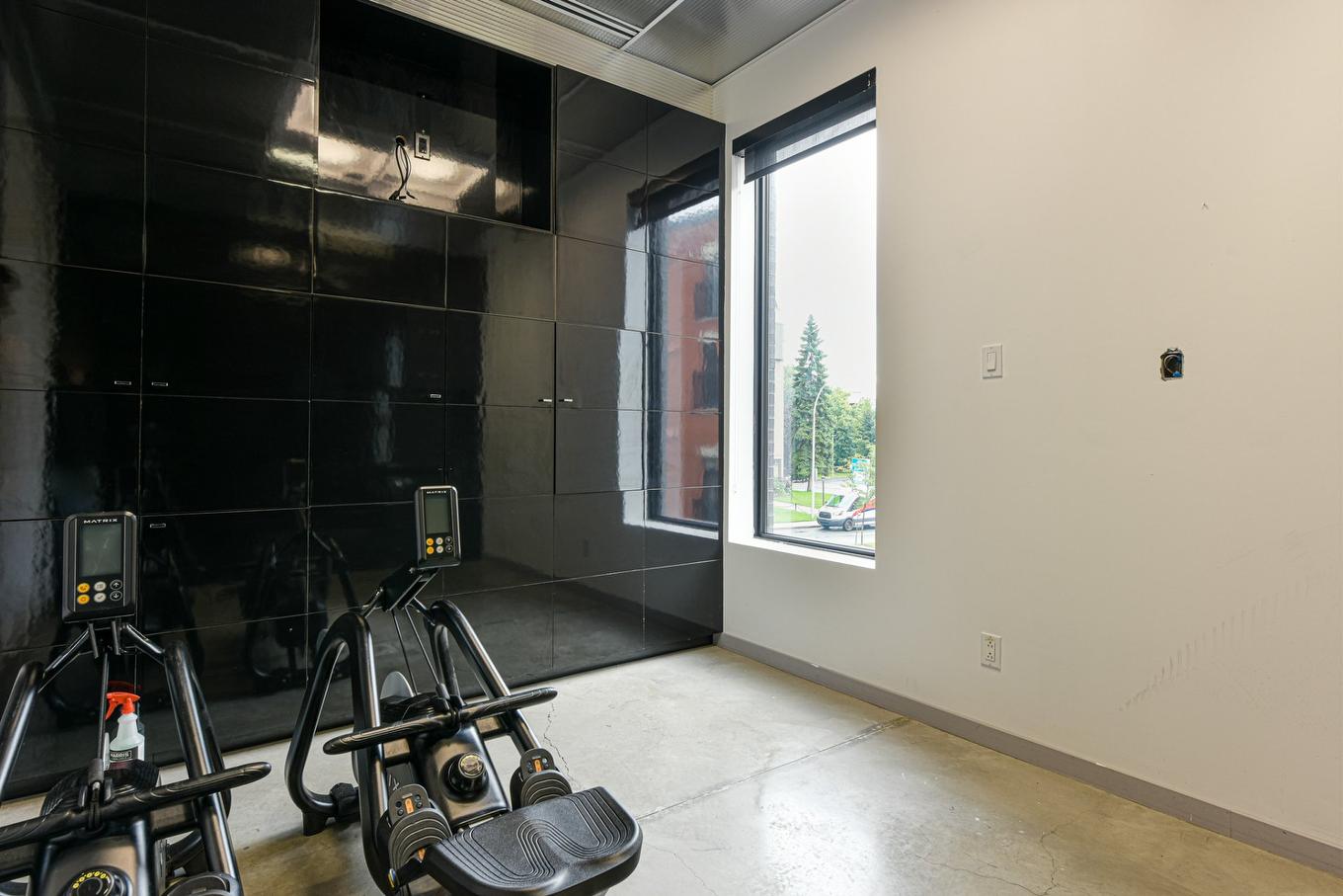 Bureau - 200-480 Rue St-Charles O., Longueuil (Le Vieux-Longueuil), QC - Indoor