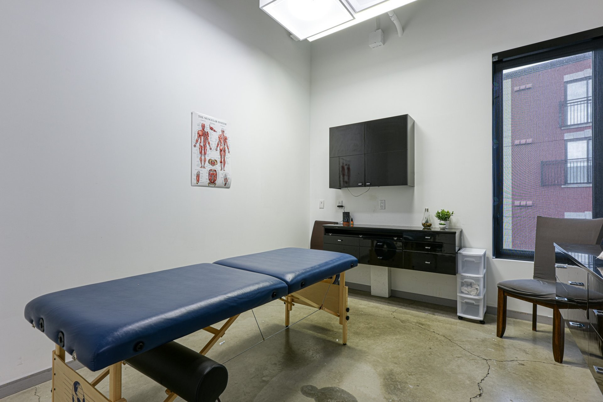 Office - 200-480 Rue St-Charles O., Longueuil (Le Vieux-Longueuil), QC - Indoor Photo Showing Other Room