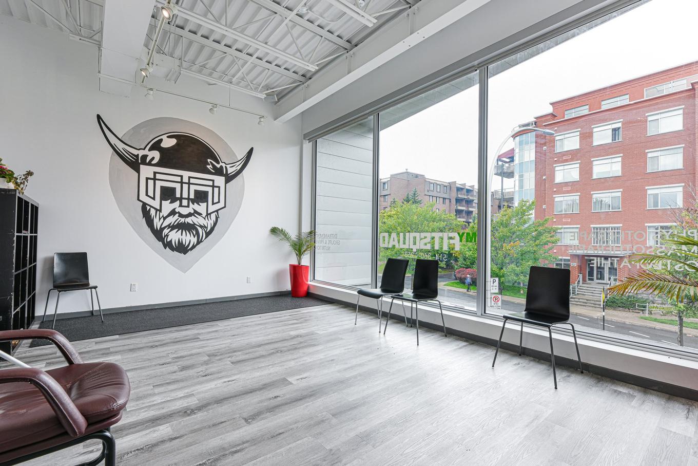 Bureau - 200-480 Rue St-Charles O., Longueuil (Le Vieux-Longueuil), QC - Indoor Photo Showing Other Room