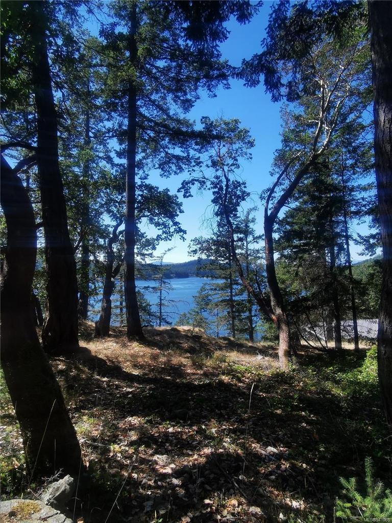 Lot 9 Beechwood Dr, Mayne Island, BC