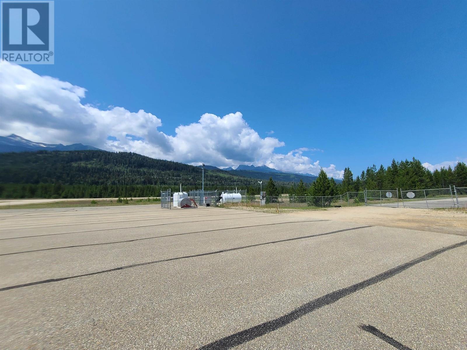 2 5700 Crooked Creek Road, Valemount, BC