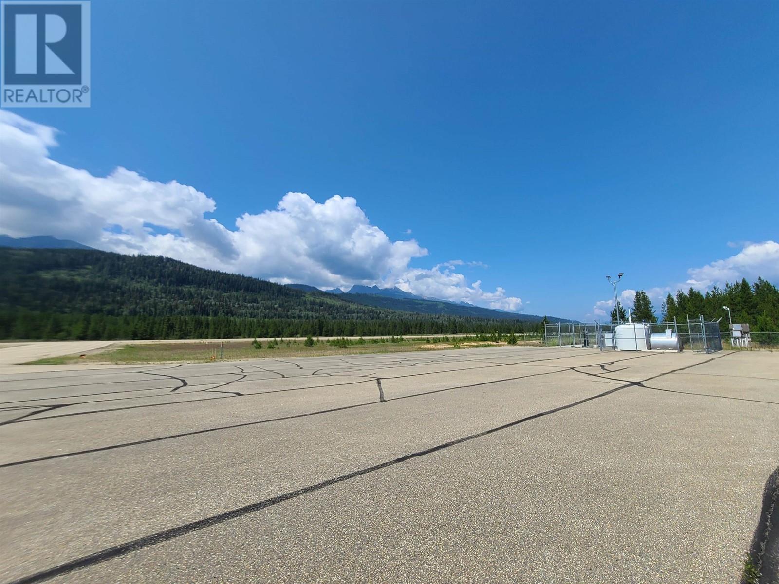 2 5700 Crooked Creek Road, Valemount, BC